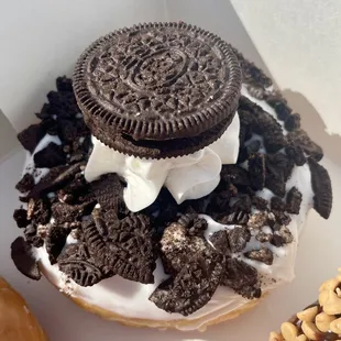 Oreo donut