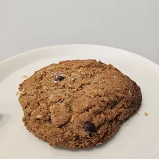 Chocolate chip cookie