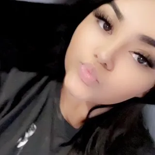 Anja V.