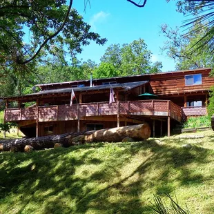 Evergreen Haus - Yosemite / Sierra - Mountain Cabin Lodging - Cabin Exterior
