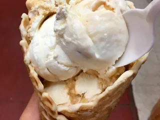 Rocky Mountain Canary General Store