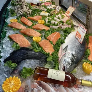 a display of fish and vegetables