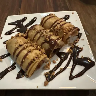 FRIED CHOCOLATE BANANA WRAP IN CRISPY ROLL