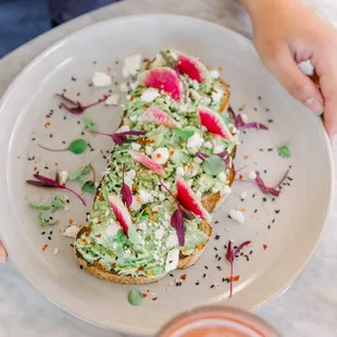 Next level avo toast.