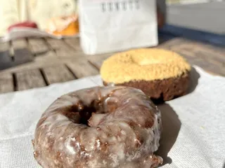 Island Donuts