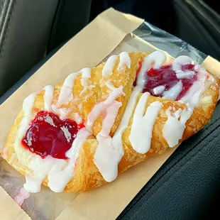 Raspberry danish