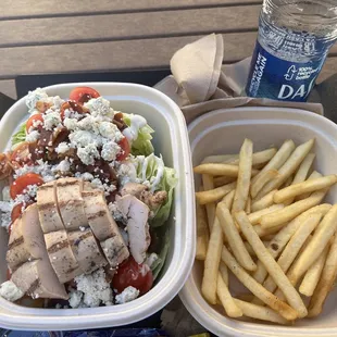 Iceberg wedge salad with fries, pretty good!