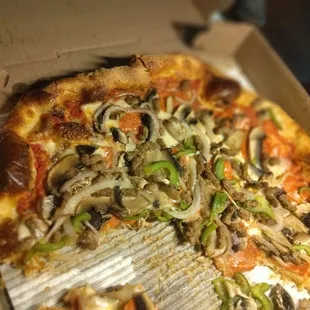 food, pizza
