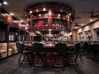 Modern Oysterbar Chophouse