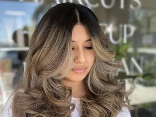 Charmed Salon