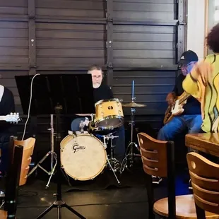 Elizabeth Hangan Band
