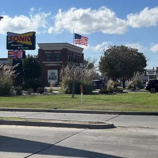 The office is a nook behind and between Sonic and Freddy's