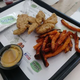 Chicken strips n fries