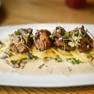 Evviva Earth &amp; Turf