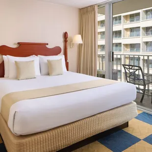 Ewa Waikiki-Hotel-2-Bedroom-Suite-Second-Guestroom