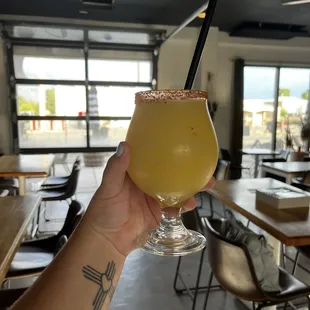 Pineapple frozen margarita