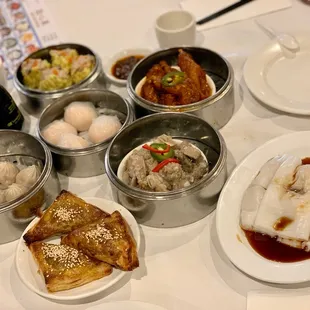 Have been wanting to try their dim sum since it's no longer Wong's King.