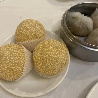 17. Sesame Ball
