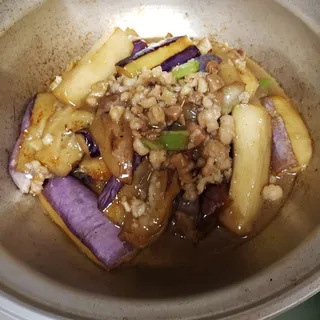 55. Salted Fish with Eggplant and Diced Chicken in Clay Pot