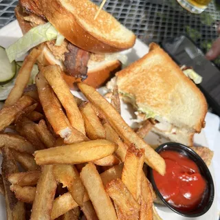 Crispy Yard Bird Club Sandwich