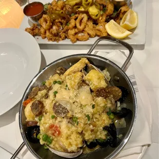 Paella &amp; calamari