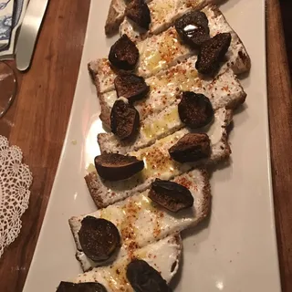 Fig and Goat Cheese Toastine