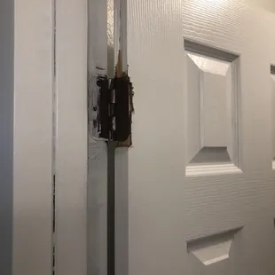 Shoddy work with no care