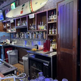Cool bar