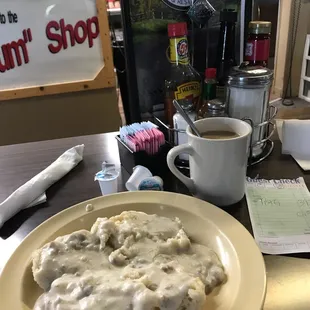 Coffee  biscuits &amp; gravy