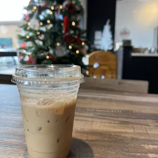 Macadamia peanut butter latte