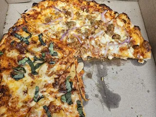 Rock'n Dough Pizza + Brew