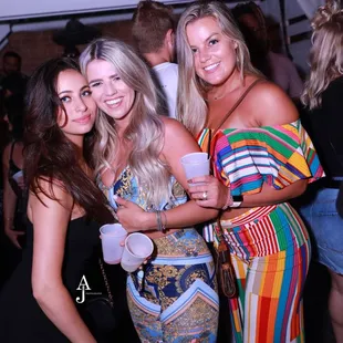 AJ PHOTOGRAPHY 888-6307740 ajphoto313@gmail.com #AJPHOTO313 @AJPHOTO313