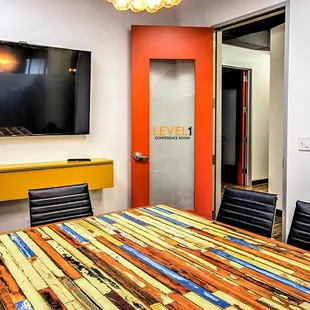 Expansive Circle Tower meeting space