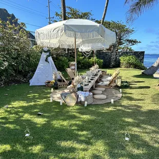 This is the setup by Experience Aloha. We rented a private airbnb and they setup in the backyard.