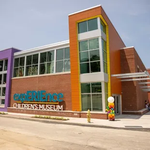 Entrance to the Children's Museum. Located at the corner of 5th and French St.