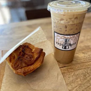 Kouign Amann and pistachio white mocha