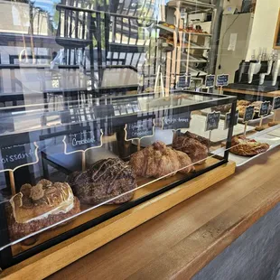 bagels, interior