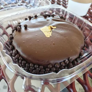 Chocolate Ganache Cake