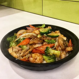 ramen and noodles, food