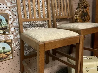 Alecia's Furniture Refinishing