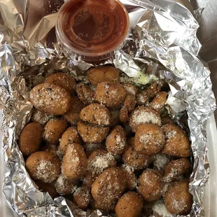 a tray of fried food