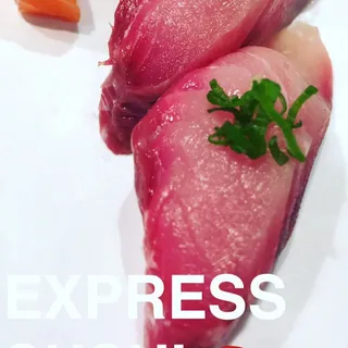 Hamachi Nigiri