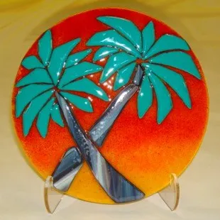 Student's first project from our Beginning Fusing and Slumping Class