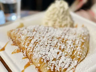 Avalanche Crepes & Waffles