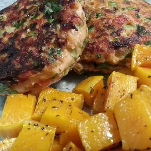 turkey burgers with roasted butternut squash