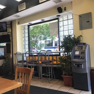 the inside of a fast food restaurant