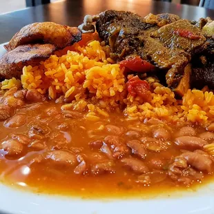 Beef Short Ribs with Rice and Beans and Plantains