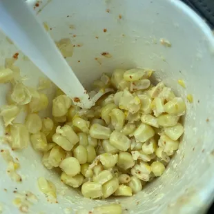 El mesquite no lleva chile en polvo ni Valentina muy poca mayonesa