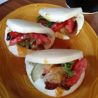 Pork Belly Steamed Buns