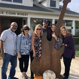Sonoma valley offers awesome wineries               B.R Cohn offering live music on the weekends- great wine!!